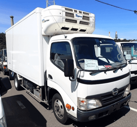 Hino Dutro 2010 — shipped to Tanzania