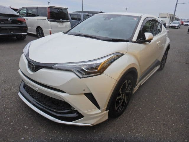 Toyota CH-R 2019 — shipped to Tanzania