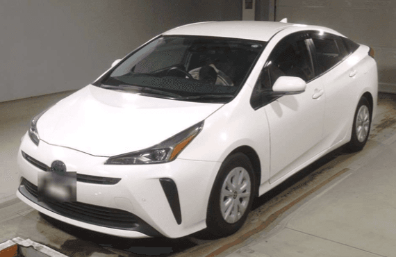 Toyota Prius 2020 — shipped to UK